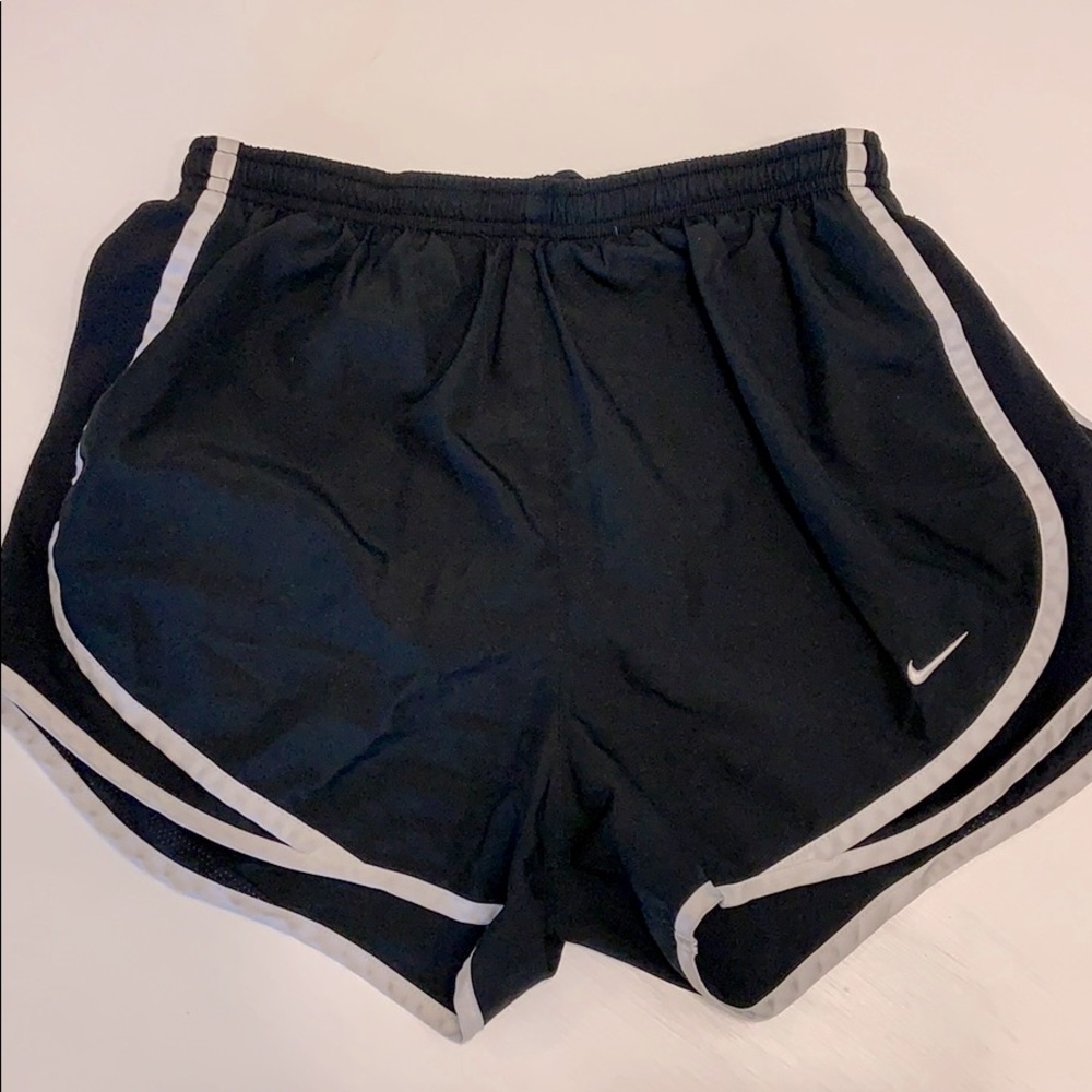 Women’s Small Nike Athletic Shorts